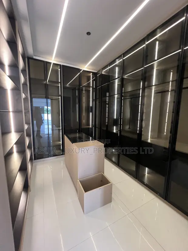 5-Bedroom Smart Duplex with BQ in Gwarimpa Estate, Abuja - 1