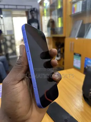 Apple iPhone 16 128GB Blue
