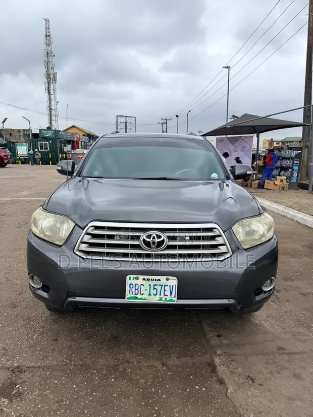Toyota Highlander 2008 Grey - 1