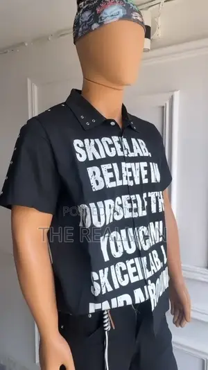 Skicelab Men's Black Graphic Typography Shirt