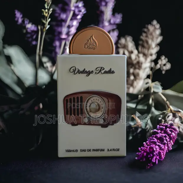 Vintage Radio by Lattafa Perfumes - Unisex Oriental Woody - 1