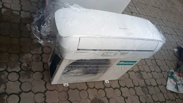 Hisense 1.5HP Air Conditioner with Remote - 1