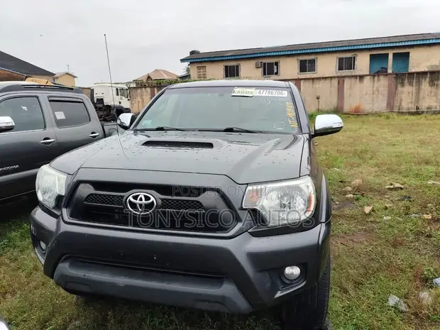 2015 Toyota Tacoma 4dr Double Cab 2.7L Gray - 1