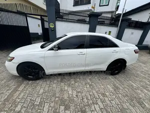 2007 Toyota Camry LE 2.4L White