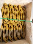 Caterpillar 3G-3357 J350 Bucket Adapter - 2
