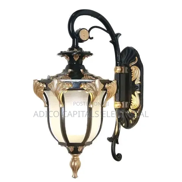 d.light Caste Wall Bracket Light - Brand New - 1