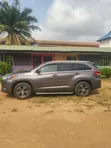 Toyota Highlander 2017 Brown - 2