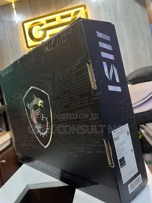MSI Stealth 17 Studio A13V Laptop - Intel Core i9, 32GB RAM, 1TB SSD, RTX 4080