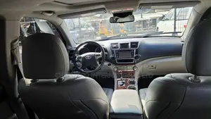 2013 Toyota Highlander Limited 3.5L 2WD Baki
