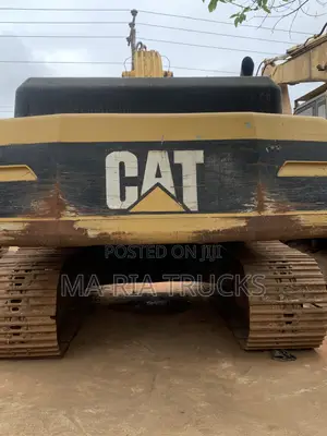Foreign Used Caterpillar 320L Tracked Excavator