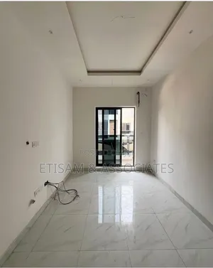 5 Bedroom Luxury Duplex Mai Cikakken Kayayyaki a Insecure Estate na VGC