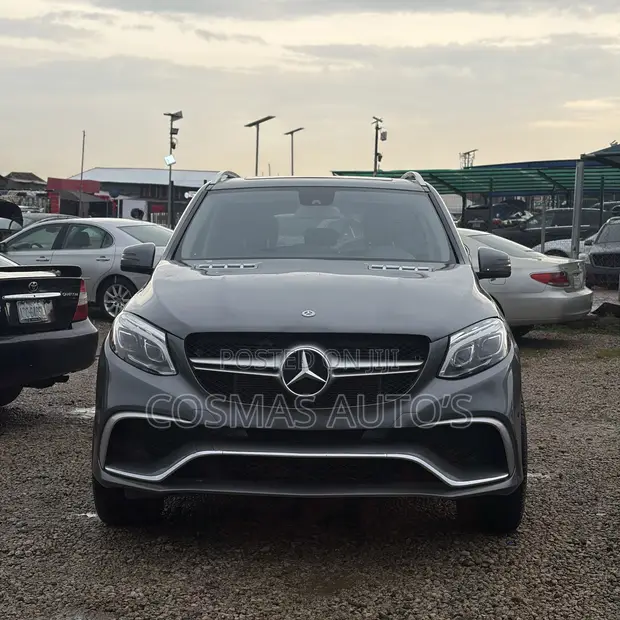 Mercedes-Benz GLE 350 2018 Gray - 1