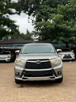 2014 Toyota Highlander LE Gold SUV - 1