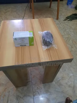Mouka Mattress (6x6.5) da aka yi amfani da shi tare da Bed Frame da Side Stool na HDF