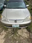 Honda Civic 2005 Gold - 1