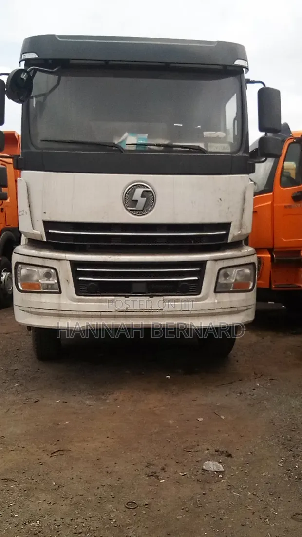 Sagmoto Concrete Mixer - CNG Powered - 1