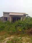 Rabin Rabin Ƙasa don Siyarwa tare da Ginin 3 Bedroom da bai Kammala ba - 4
