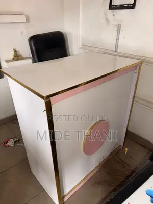Receptionist Table - Used