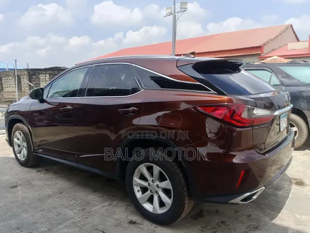Lexus RX 2017 Platinum Edition - 1