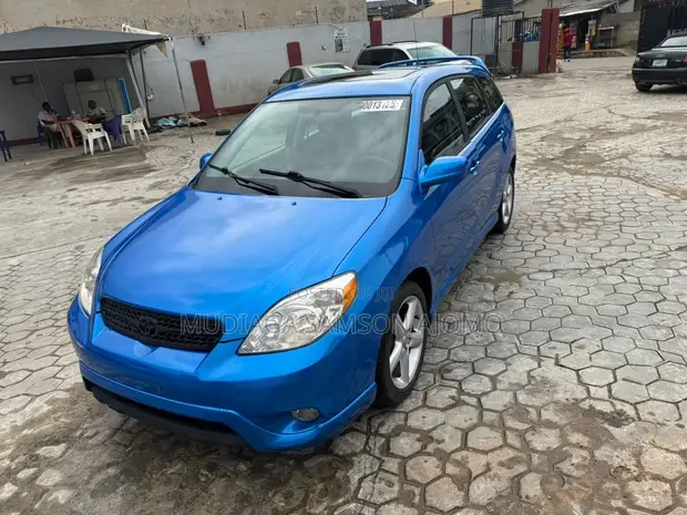 2007 Toyota Matrix XR Hatchback - 1