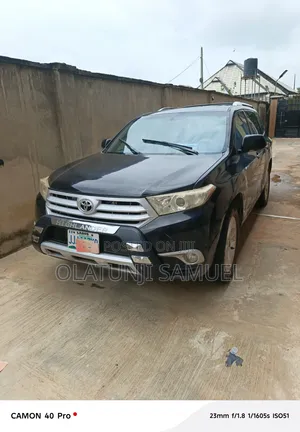 Toyota Highlander 2010 Baki