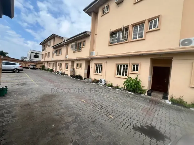 1 Bedroom Apartment for Rent in Lekki Phase 1 - 1
