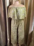 Zara Women's Green Floral Jumpsuit - Size M - 2