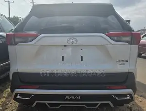 2021 Toyota RAV4 Limited White