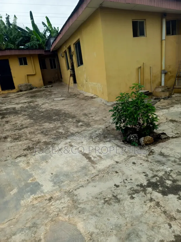3-Bedroom Block of Flats for Sale in Meiran - 1