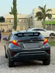 Toyota C-HR 2019 Gray - 2