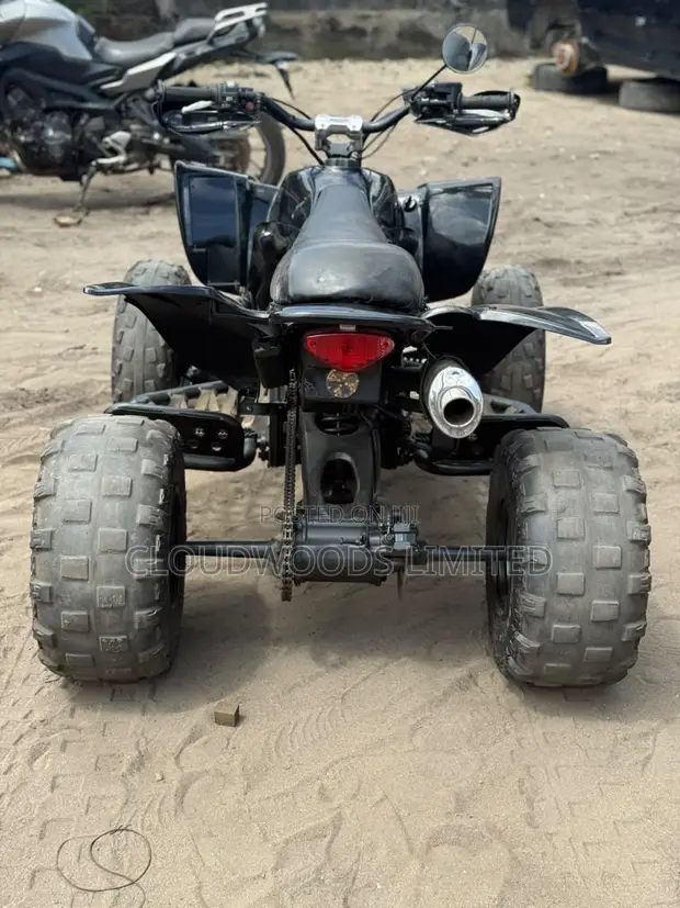 Yamaha Raptor 450cc Quad Bike (2002) - 1