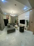 Furnished 4-Bedroom Duplex da BQ a Alternative, Chevron don haya - 1
