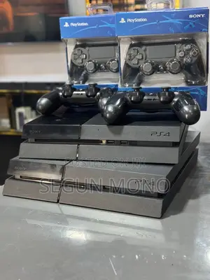 PlayStation 4 Fat (Used)