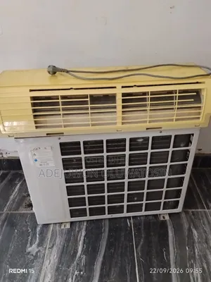 Samsung 1.5 HP Split System Air Conditioner - Amfani da UK
