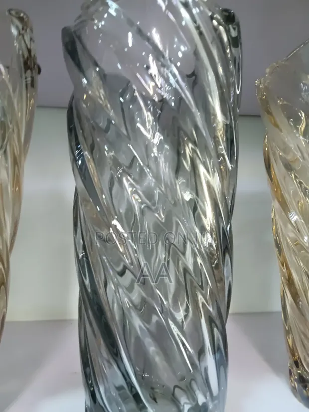 VIP Brand Glass Flower Vase - Gold - 1