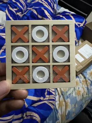 Tic Tac Toe (X and O) Board Game