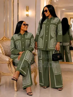 Ash Mata 2-Piece Silk Set