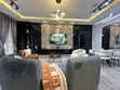 Luxury 3 Bedroom Apartment tare da Private Cinema & Pool, VGC - 1