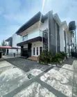 Sabon Gida Mai Kayayyaki 3 Bedroom na Alhaki na Short Let - 5