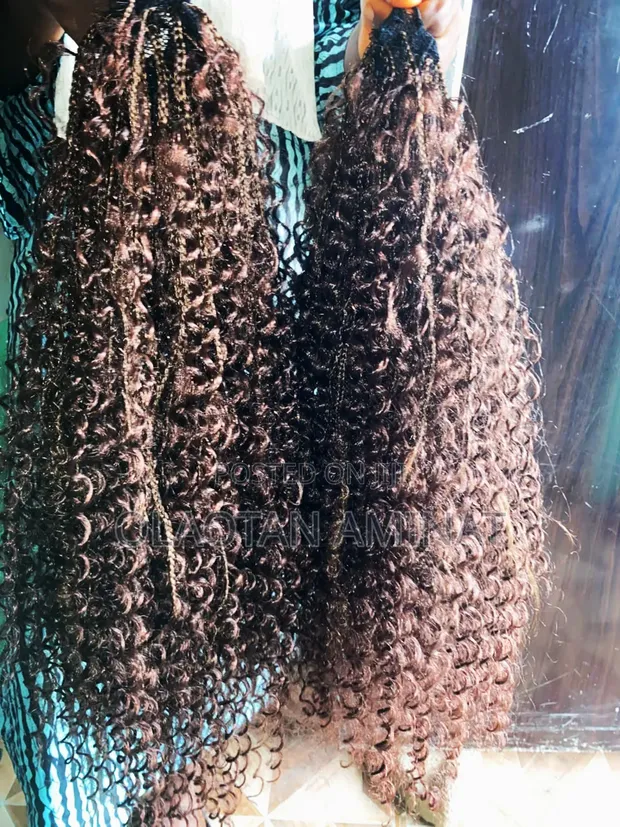 18-Inch Curly Ponytail Extension - 1