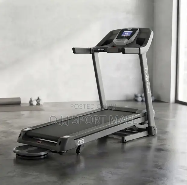 Supermax Pro 2.5HP Treadmill da Incline, Massager & Twister - 1