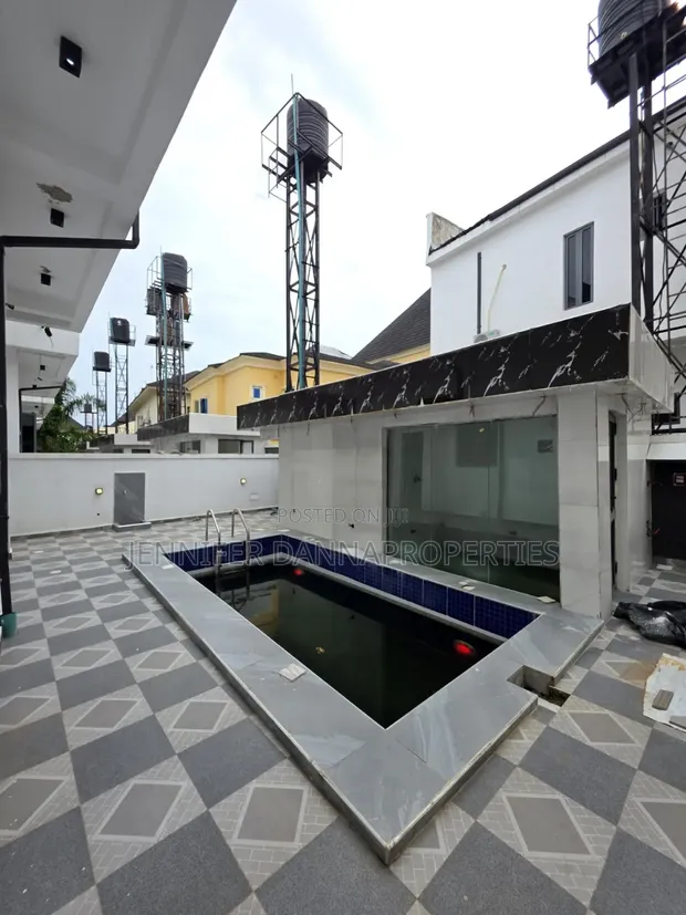 5 Bedroom Fully Detached Duplex for Sale in Sangotedo - 1