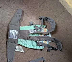 Infantino Baby Carrier - Grey