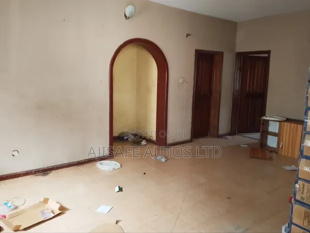 2 Bedroom Block of Flats for Rent in Alakuko - 1