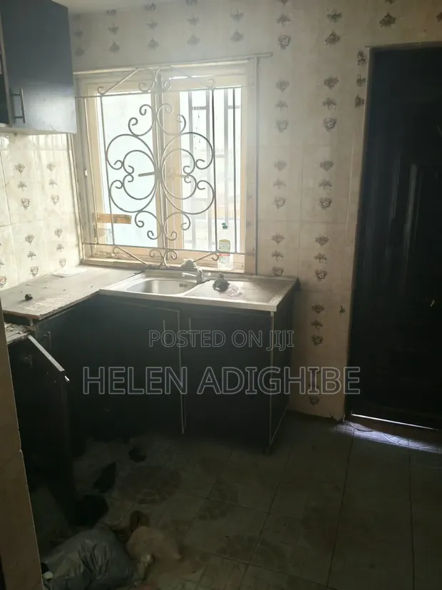 Furnished 3-Bedroom Block of Flats for Rent in Ikola Command, Ipaja - 1