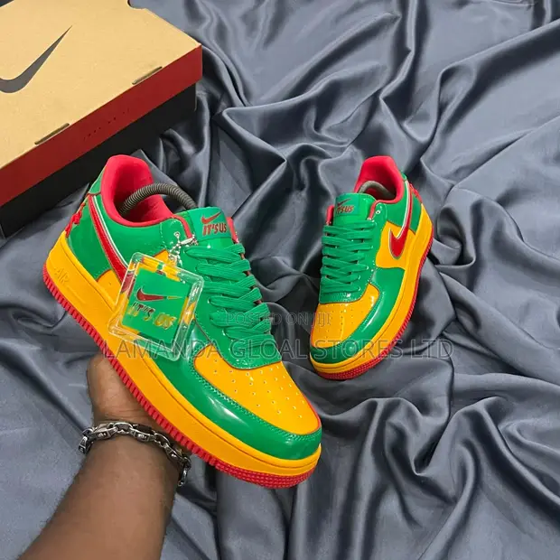 Nike Air Force 1 Low "IT'S US" Green/Yellow - 1