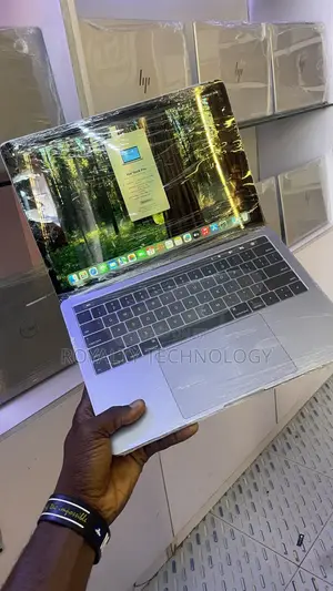 Apple MacBook Pro 2019 8GB Intel Core i5 128GB SSD
