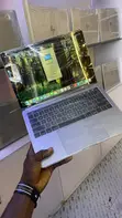 Apple MacBook Pro 2019 8GB Intel Core i5 128GB SSD - 2