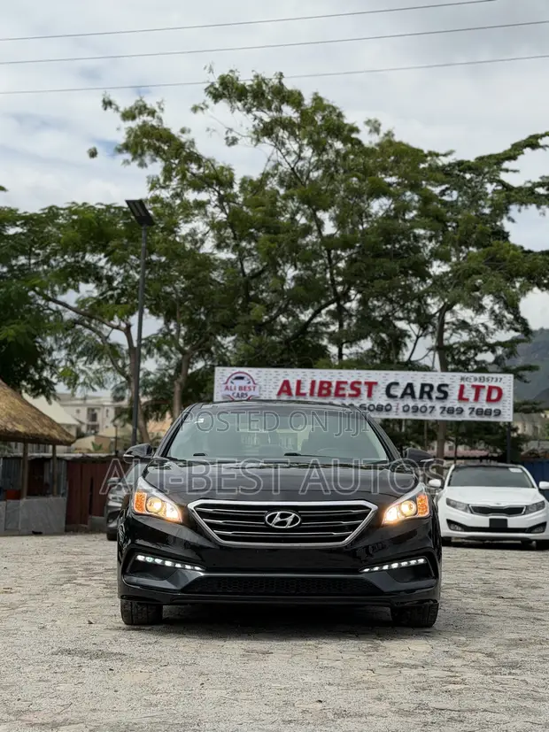 2016 Hyundai Sonata Limited 2.0T Black - 1