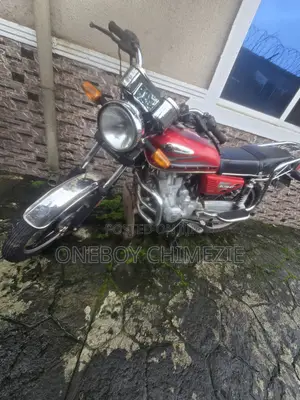 Daylong DL150-KT 2024 Ja mai Launi na Sport Bike